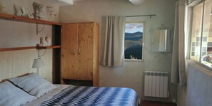 1 bedroom, iron/ironing board, travel crib, free WiFi