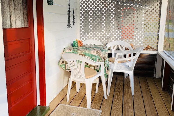 Studio (Timberland - Cottage #11) | Terrace/patio