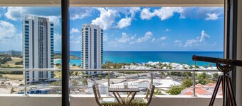 Oceanview 2BR-walking distance to Mullet bay Beach