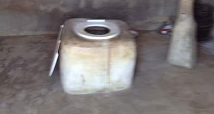 Authentic Africa Hut und lokale Gastfamilie
