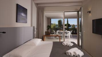 Appartement Exécutif, 2 chambres, balcon, vue lac