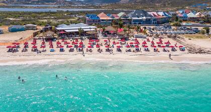 Villa Colibri near the beach