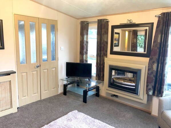 2 bars/lounges - Gold Standard Caravan - SOUTH VIEW PARK (Skegness)