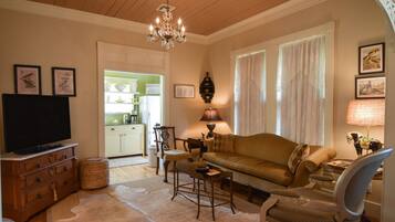 Een televisie en een dvd-speler