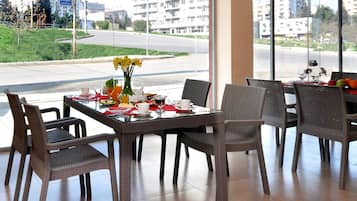 Free daily local cuisine breakfast