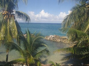 Unclassified image, 4 of 52, button - Chrisanns Hidden Cove 2 bdr apt, sleeps 5, pool, beach (Ocho Rios)