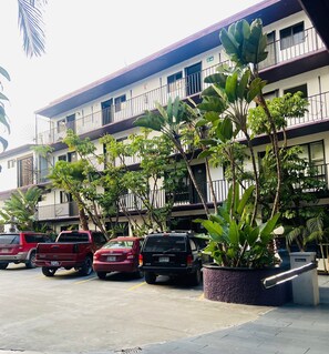 Façana frontal de l'allotjament