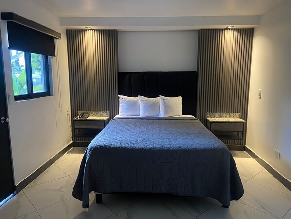 Chambre Double Standard, 2 grands lits, salle de bains privée