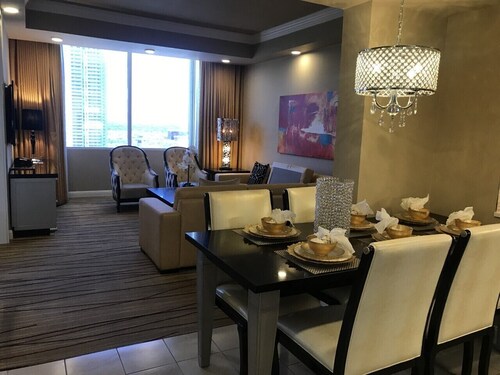 2 Schlafzimmer, 2 Badezimmer Luxusvilla im Westgate Resort in Las Vegas, Nevada