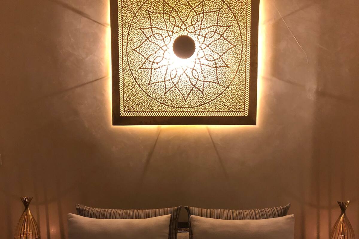 Apartamento luxo, 3 quartos | Ferros/tábuas de passar roupa, Wi-Fi de cortesia, roupa de cama