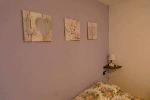 1 bedroom, iron/ironing board