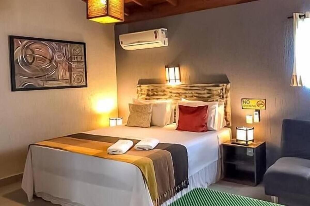Suíte estúdio premium | Frigobar, individualmente decorados, escrivaninha