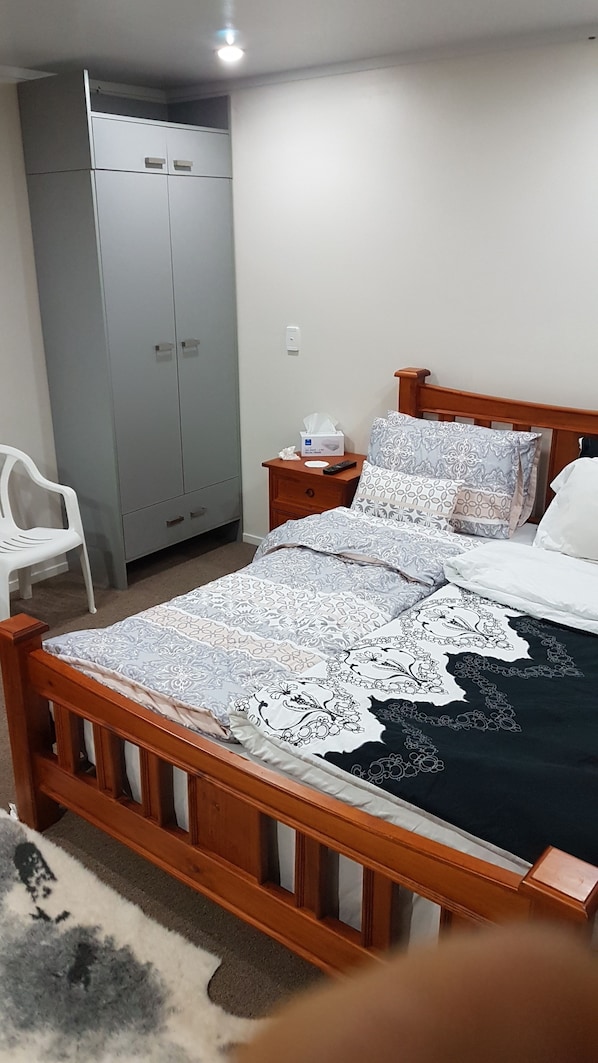 Master Bedroom No. 1