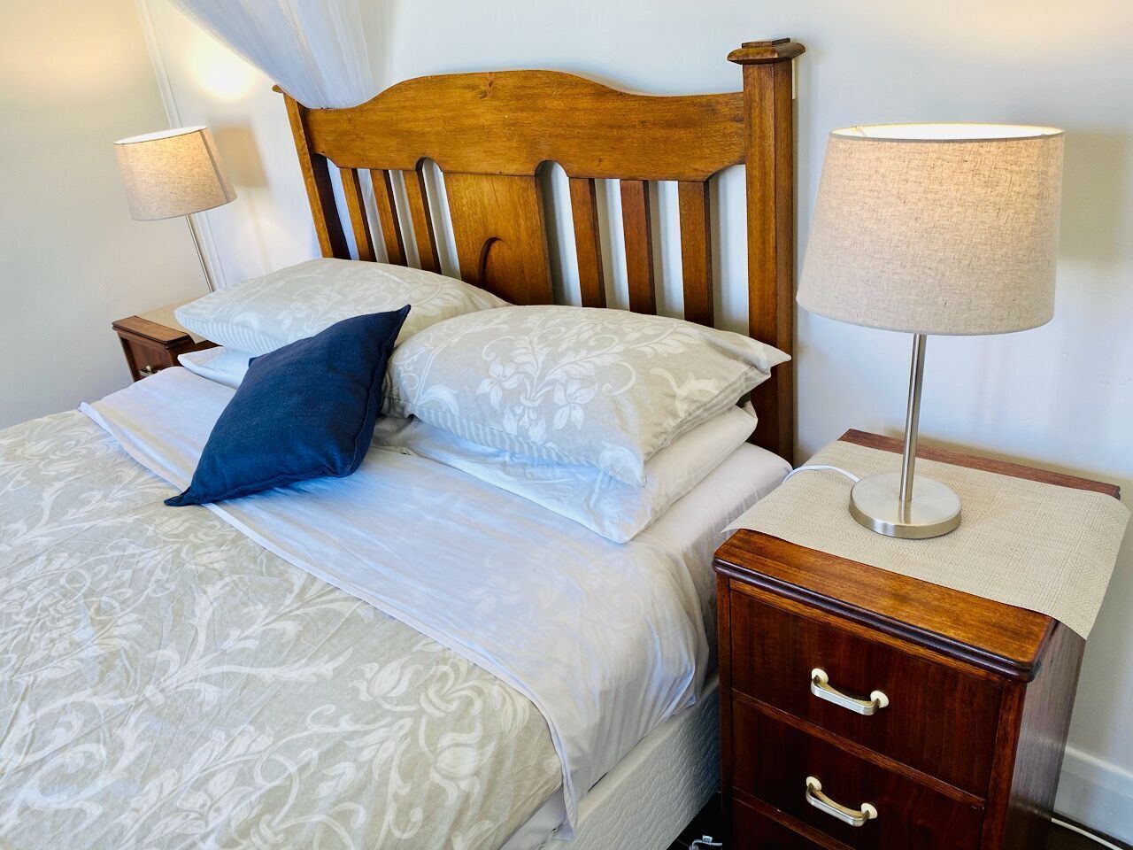 Individually decorated, individually furnished, bed sheets