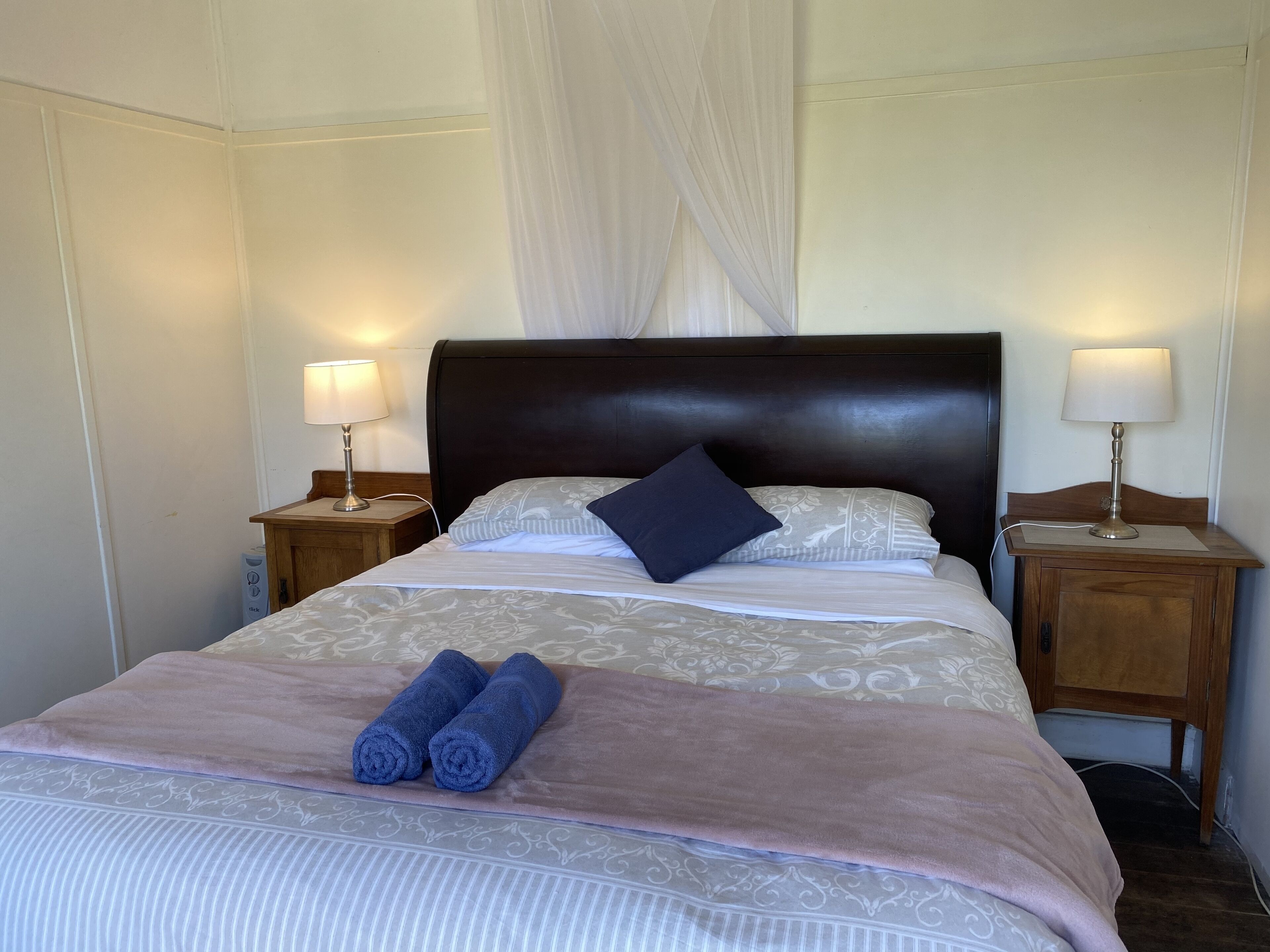 Individually decorated, individually furnished, bed sheets