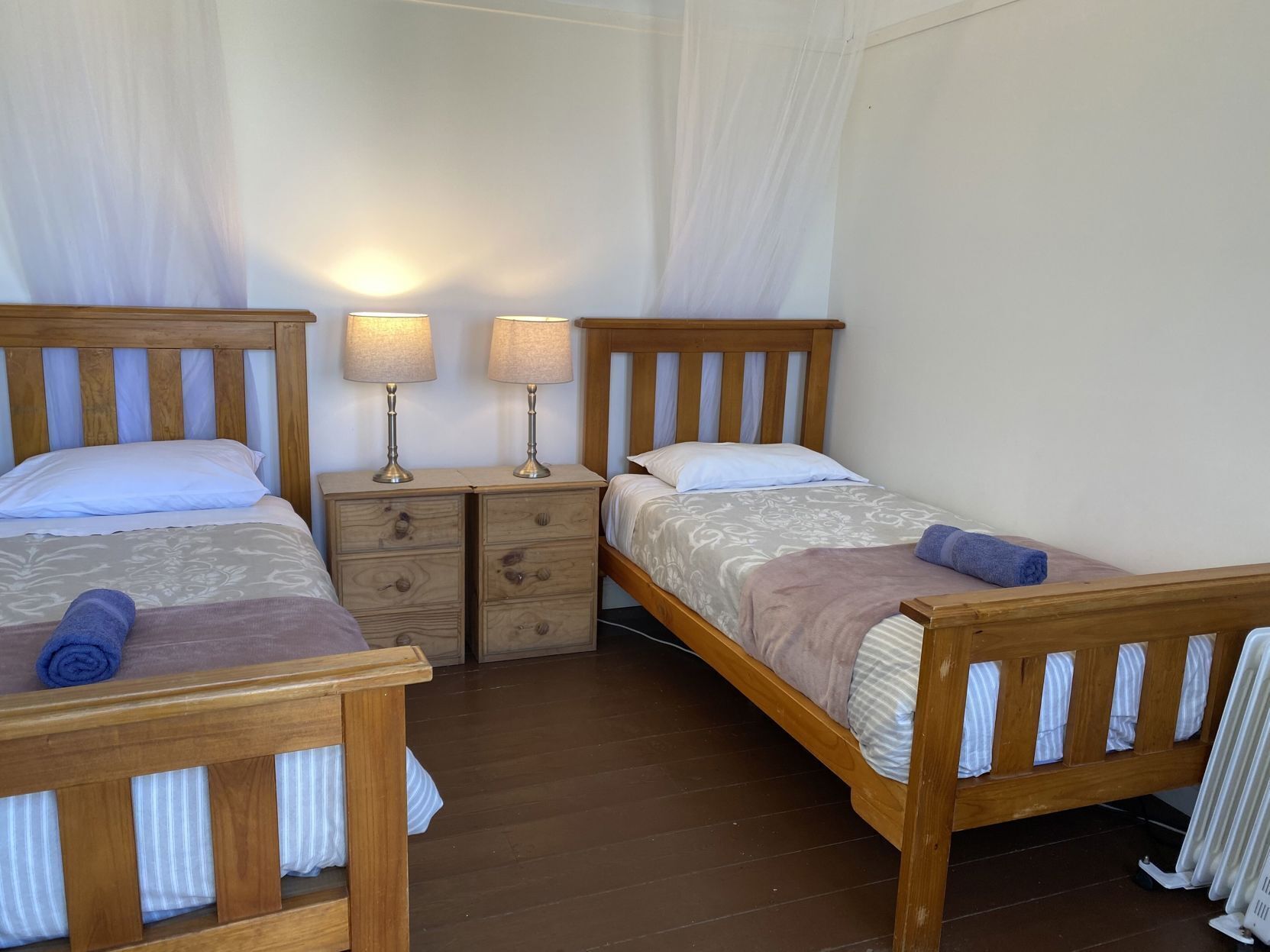 Individually decorated, individually furnished, bed sheets