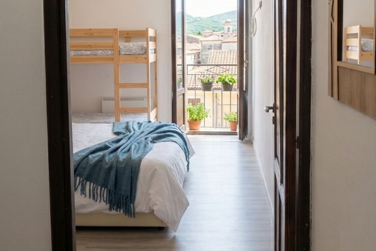 2 室のベッドルーム、旅行用ベビーベッド、WiFi (無料)、ベッドシーツ