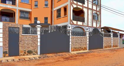 BAFOUSSAM HEART OF CITY 2P FURNISHED ANY COMFORT: RESIDENCE VICYMA