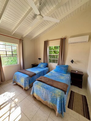 2 bedrooms, in-room safe, desk, iron/ironing board - Comfy 2- bedroom apartment on Barbados' South Coast, near beach and attractions! (Oistins)