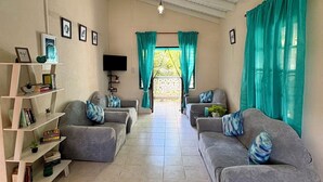 Unclassified image, 4 of 19, button - Comfy 2- bedroom apartment on Barbados' South Coast, near beach and attractions! (Oistins)