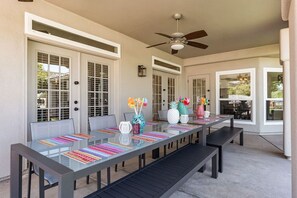 Outdoor dining