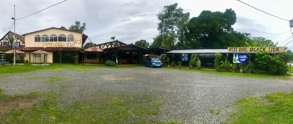 บริเวณภายนอก