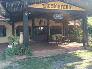 ทางเข้าที่พัก