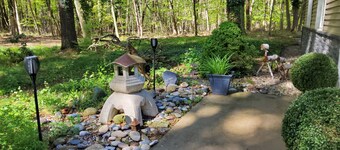 Peaceful home in the woods, Saugatuck Township