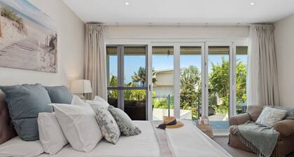 Beachfront by the CC, Plunge Pool, Beach, Pets