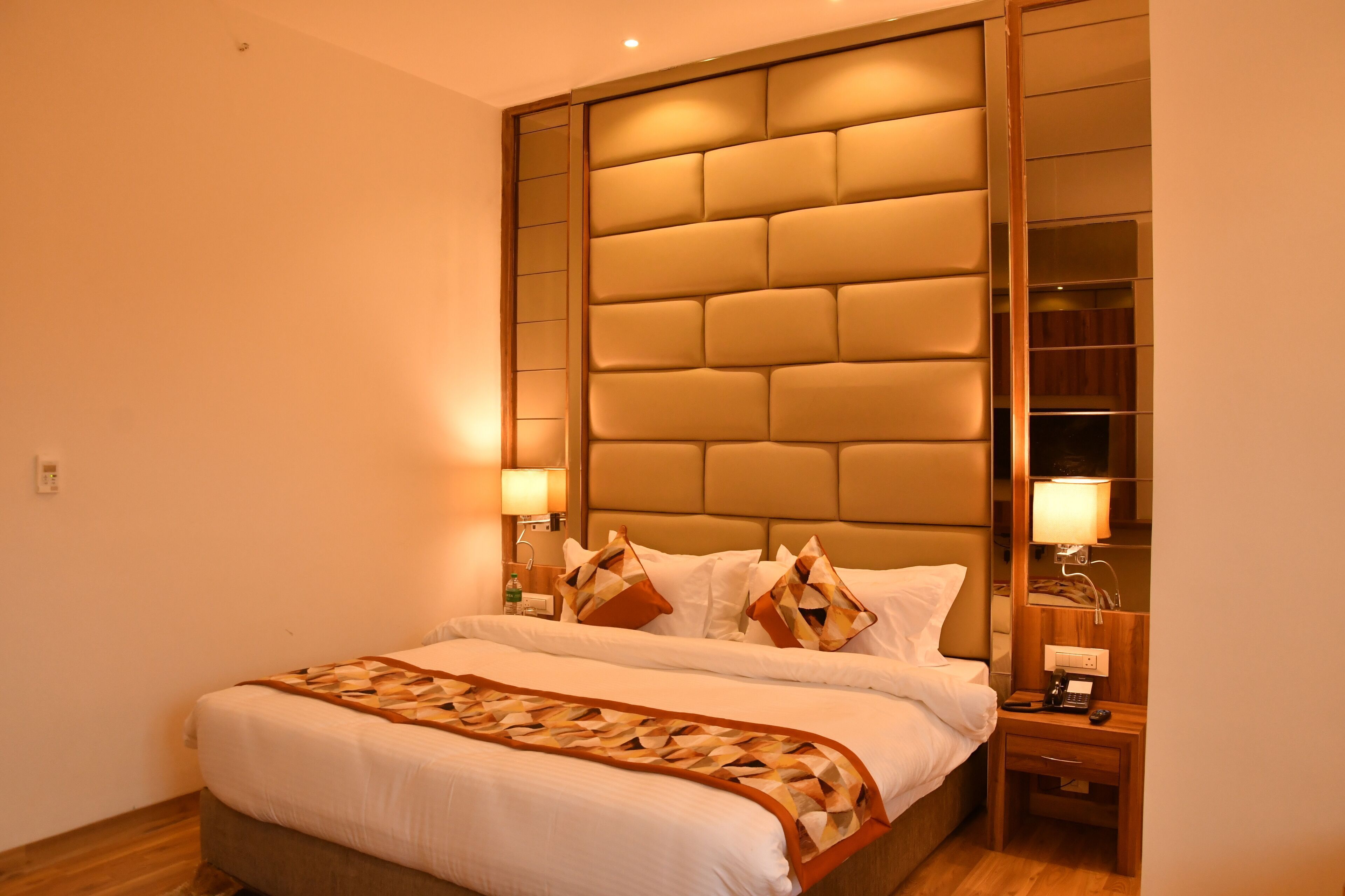 1 slaapkamer, bedden met traagschuimmatras, een minibar