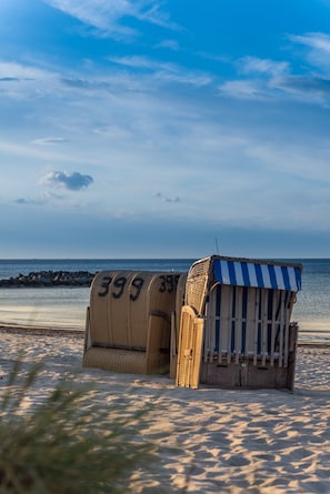 Beach nearby - High quality and fully equipped apartment only 3km from the Baltic Sea (Stakendorf)