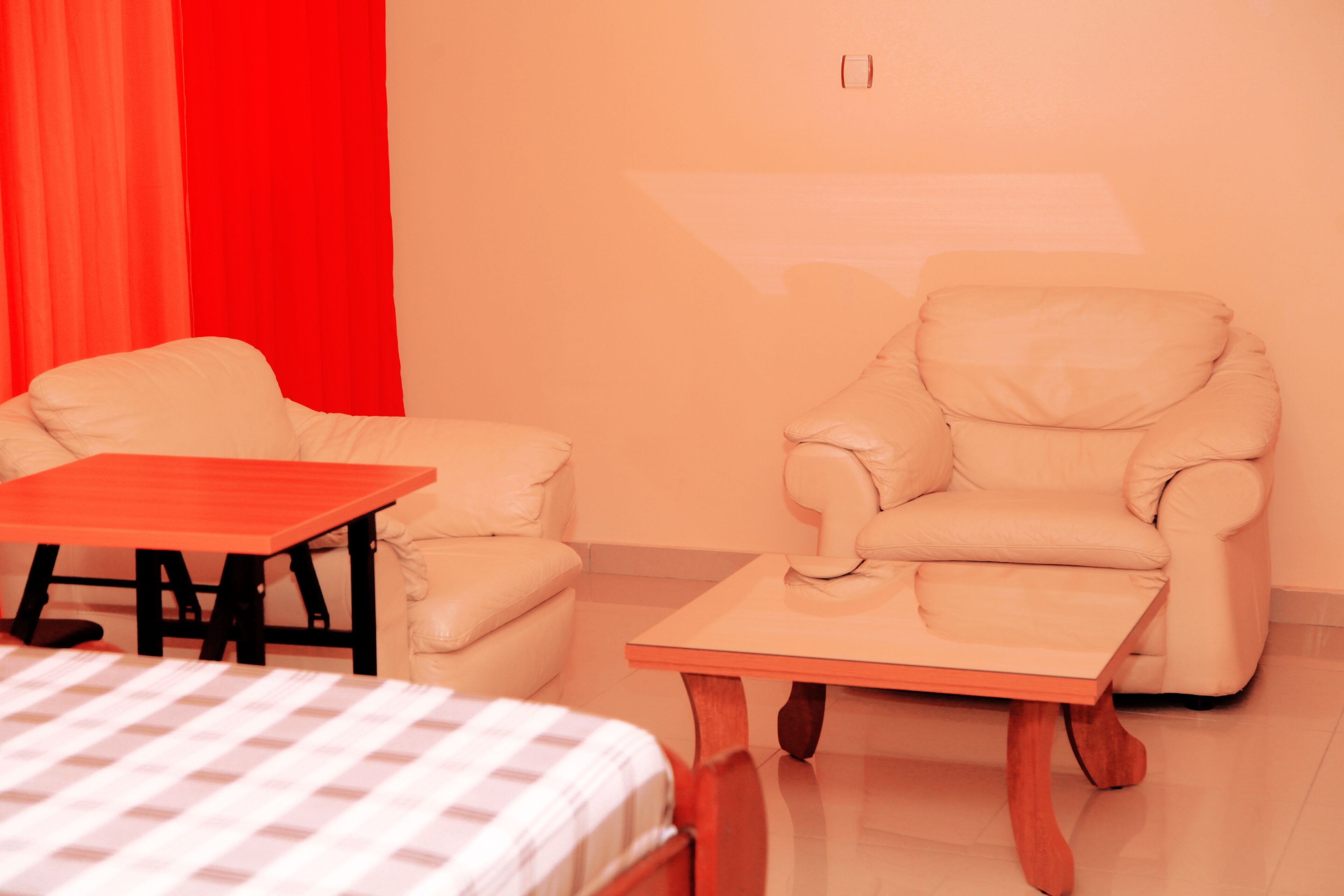 luxury room | frette italian sheets, premium bedding, desk, laptop workspace