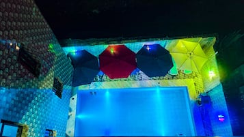 Outdoor pool, pool umbrellas