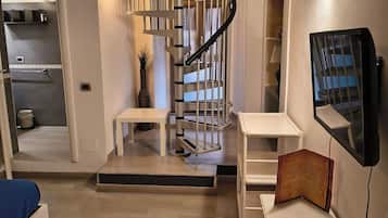 Familienzimmer, mit Bad, Blick auf den Innenhof (Luna) | 2 Schlafzimmer, Daunenbettdecken, kostenlose Babybetten