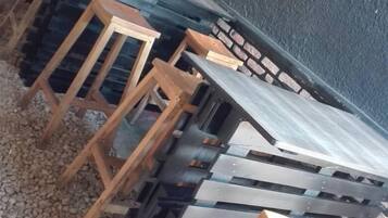 Lunch and dinner served, local cuisine