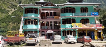 Lake view resort kafnoo