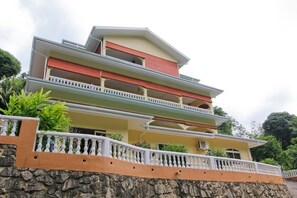 واجهة المنشأة