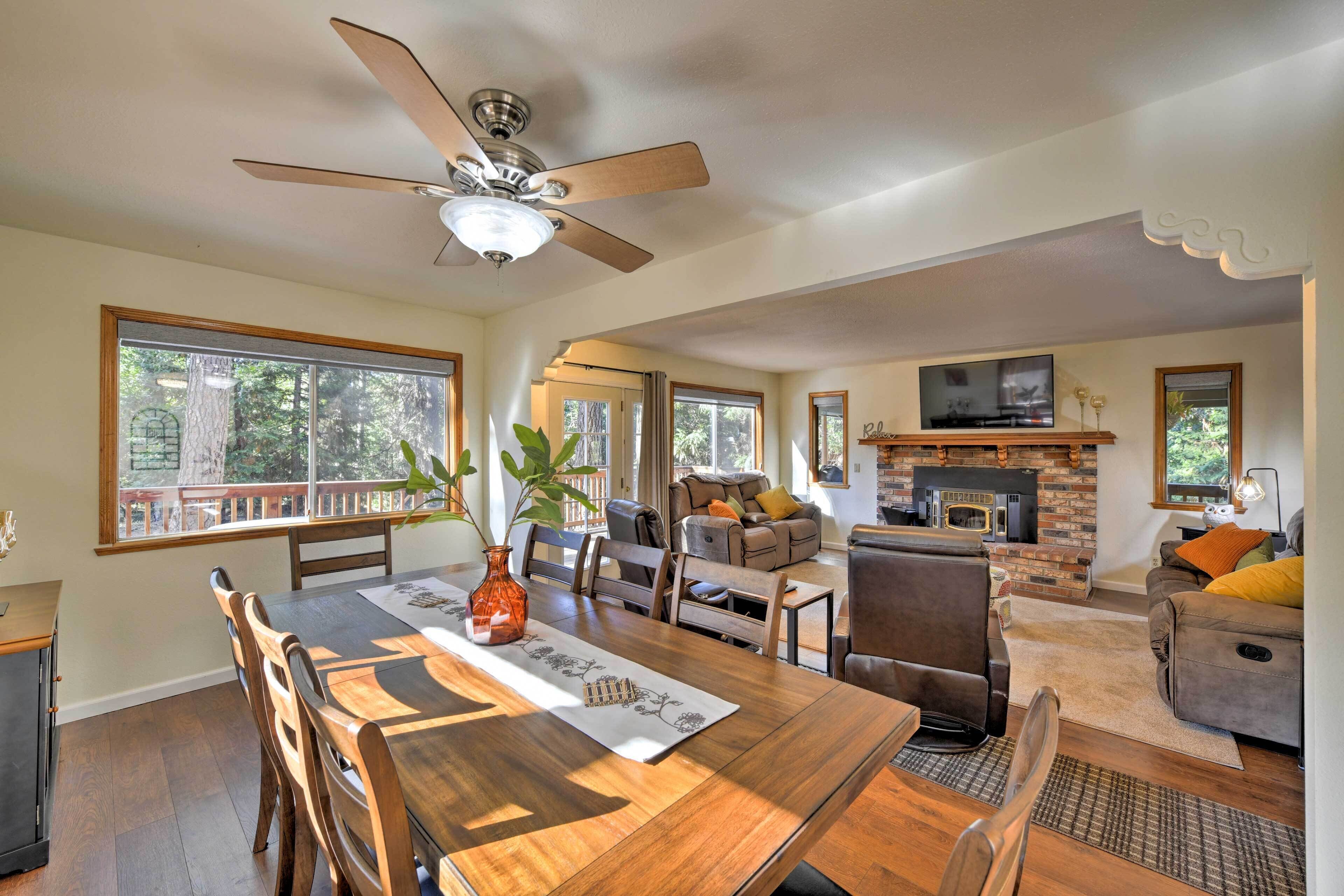 Cabin in Nat'l Forest 35 Min to Boreal Resort