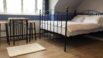 Didekorasi berbeda-beda dan dilengkapi dengan perabotan berbeda-beda