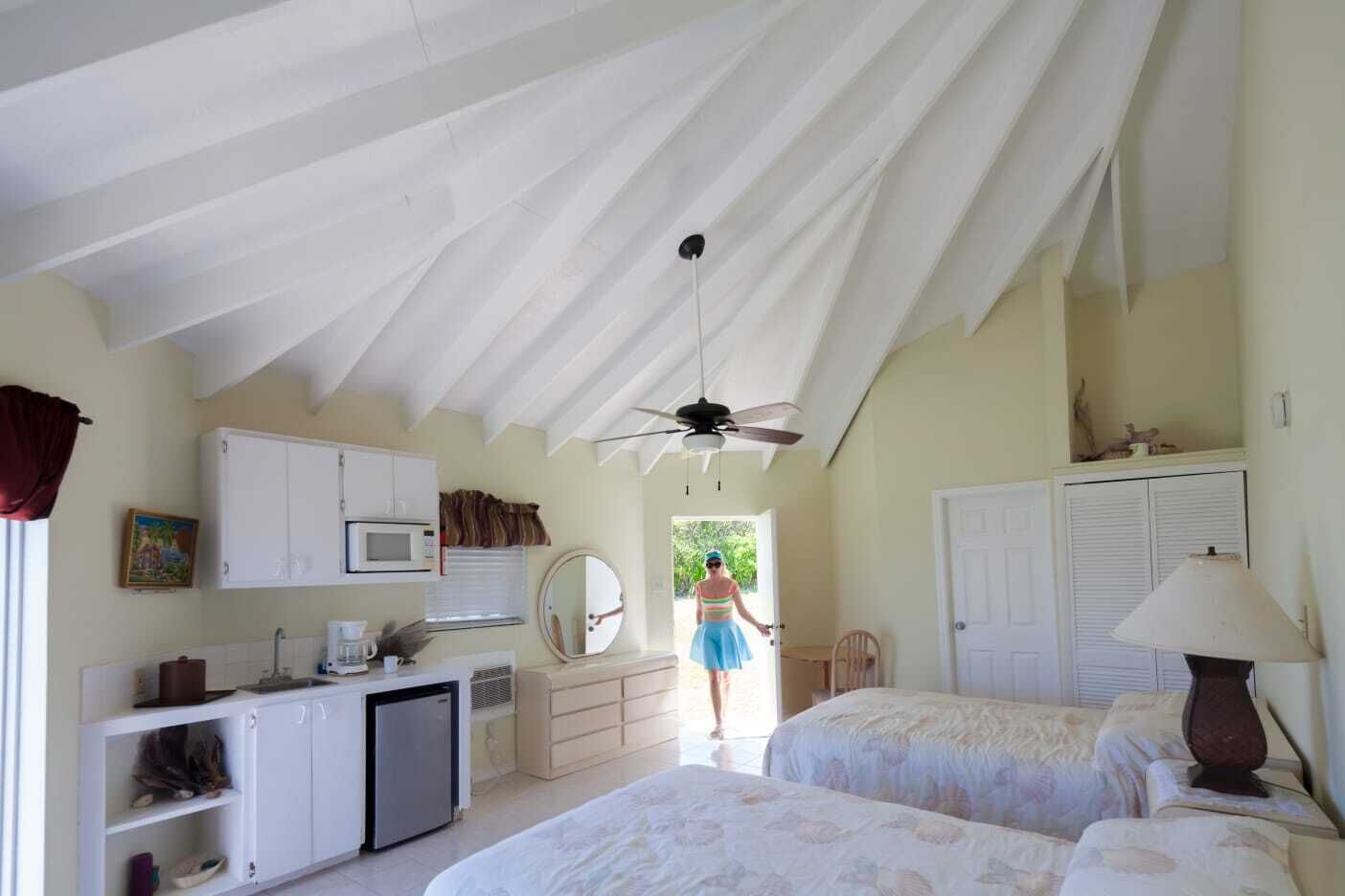 1 bedroom, minibar, individually decorated, individually furnished