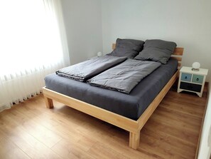 2 Schlafzimmer, WLAN, BettwÀsche
