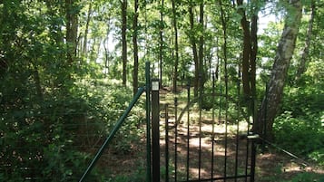 Enceinte de lâhĂ©bergement