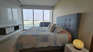 1 soverom, safe på rommet, strykejern/-brett og wi-fi (inkludert)