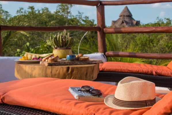 Panoramic Studio Suite | Balcony view