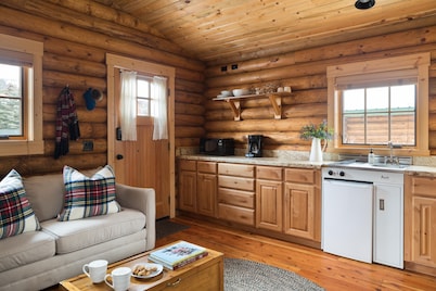 Puesto avanzado: Alpine Cottage Studio