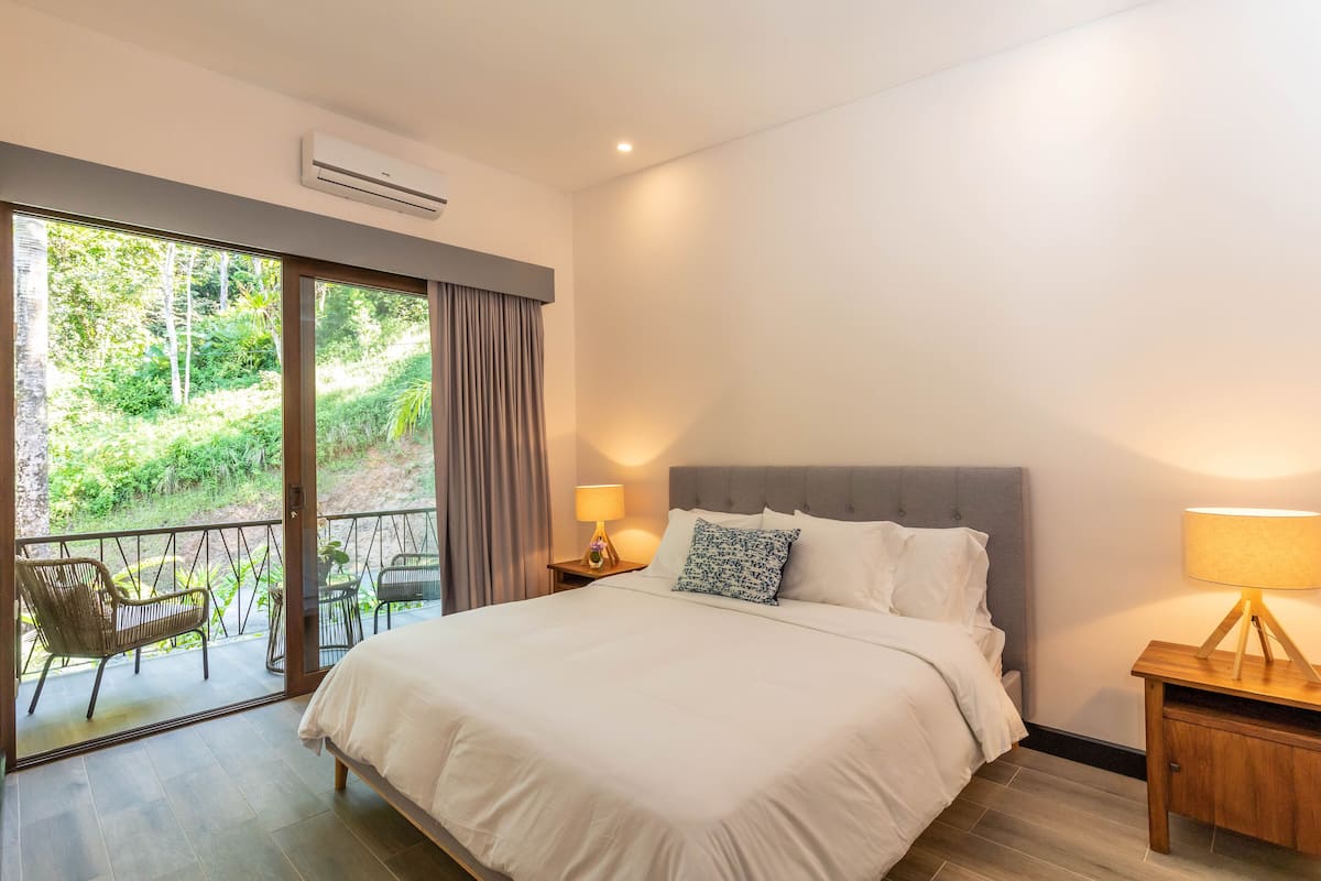 Literie de qualité supérieure, couette en duvet d'oie