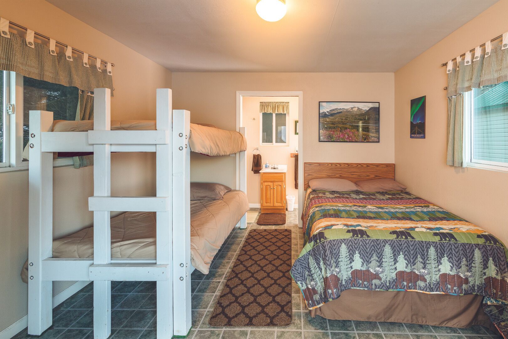 1 bedroom, internet, bed sheets