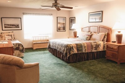 Suite 2 Lynn View Lodge