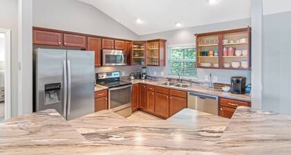 Everything!, FREE golf, 4-seat cart, RESIDENT passes, pets. Near Brownwood.