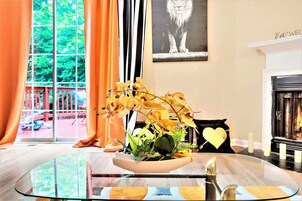 Televisión, chimenea, Netflix, servicios de streaming